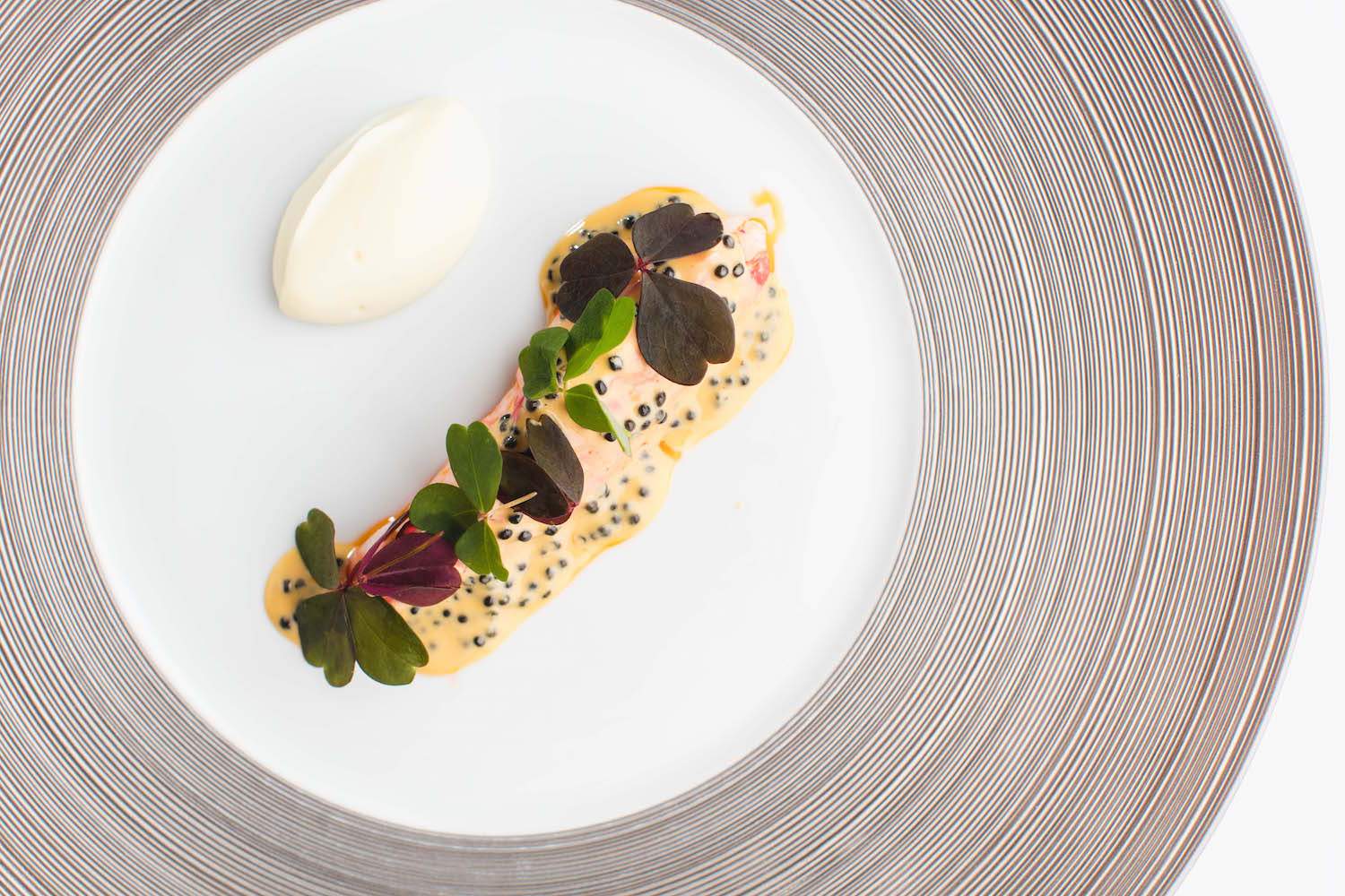 How to Run a Michelin-Starred Restaurant Kitchen on an Island