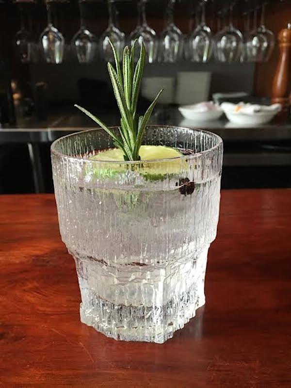 Top gin and tonics
