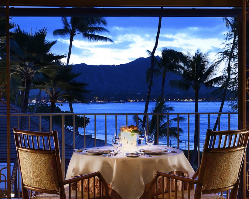 Romantic Hawaii Restaurants for Honeymooners