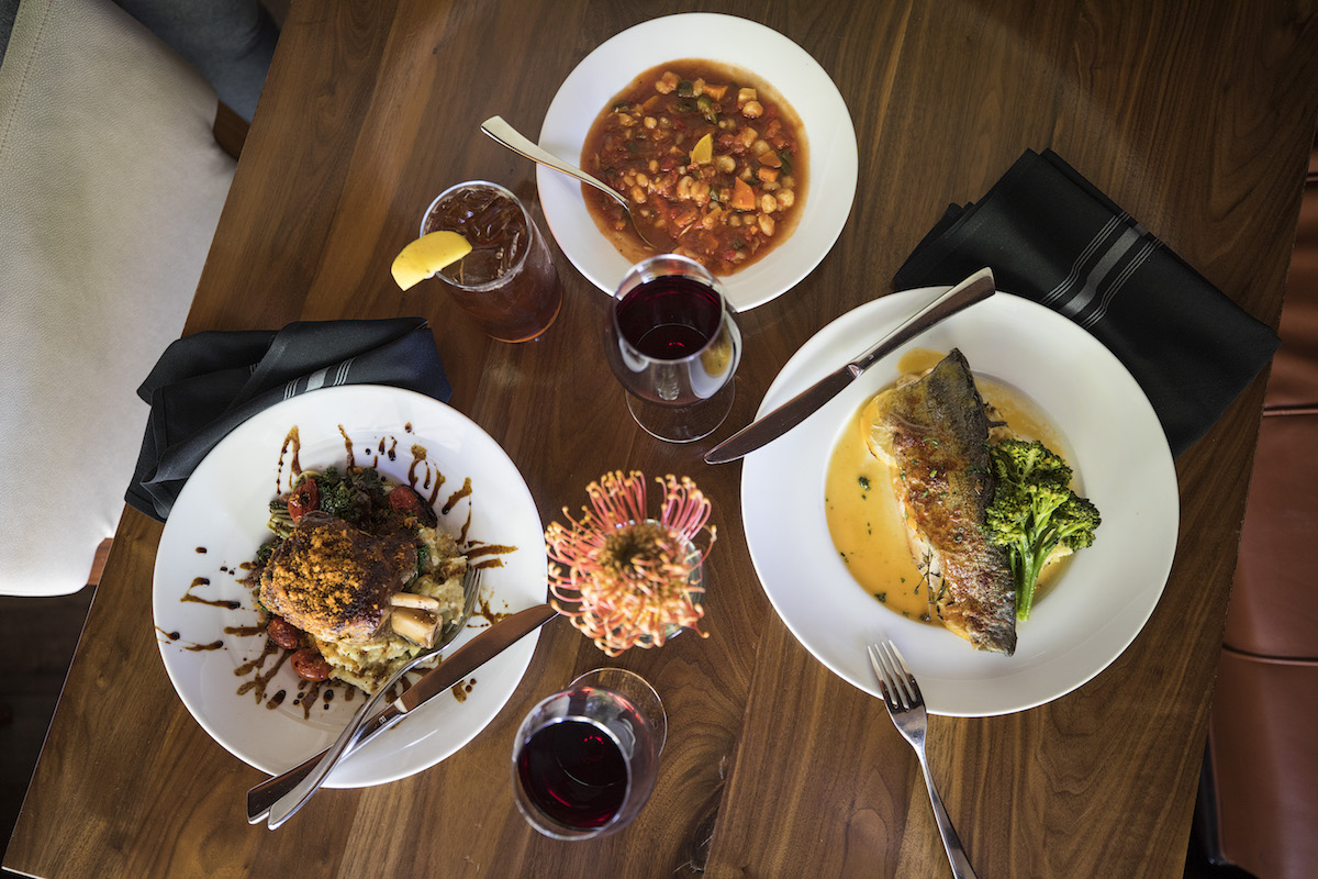 Restaurants Near Ice Rinks