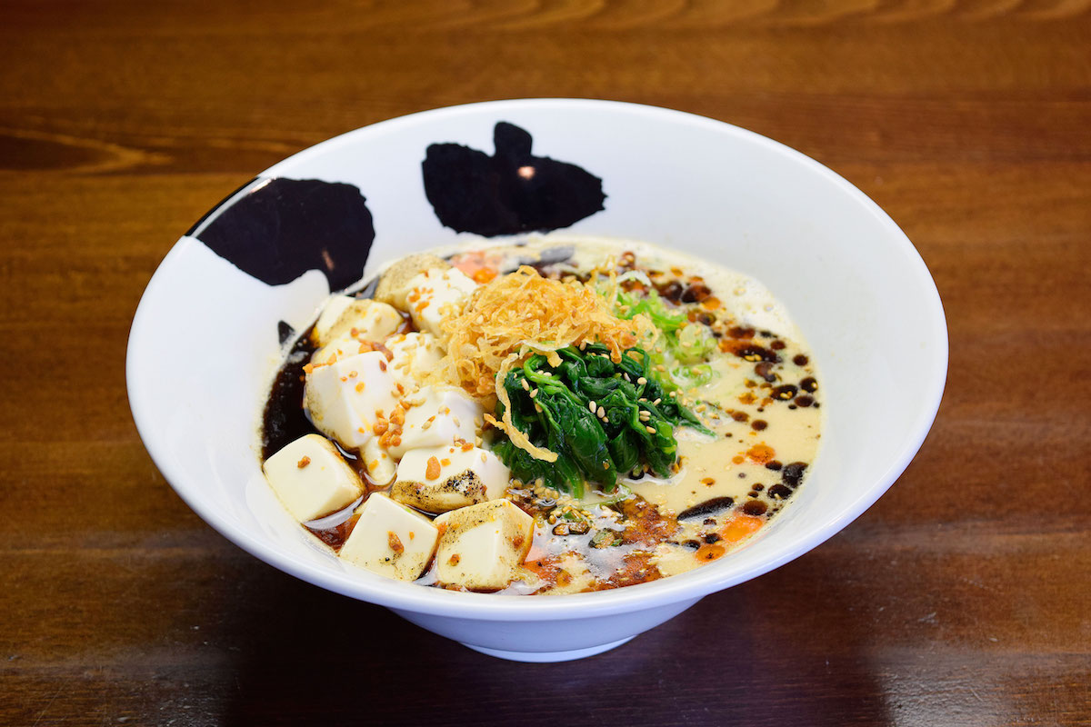 The Do's and Don’ts of Eating Ramen