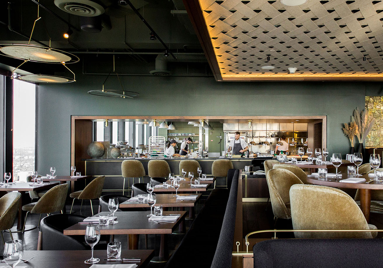Canoe's dining room