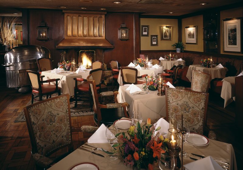 The dining room at House of Prime Rib