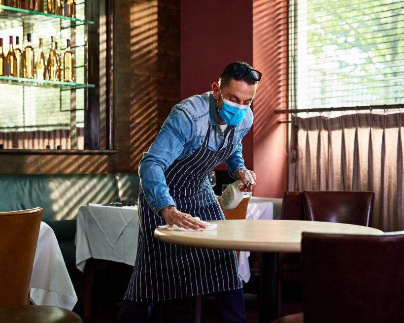 How Pandemic Dining Is Affecting Restaurant Workers’ Mental Health