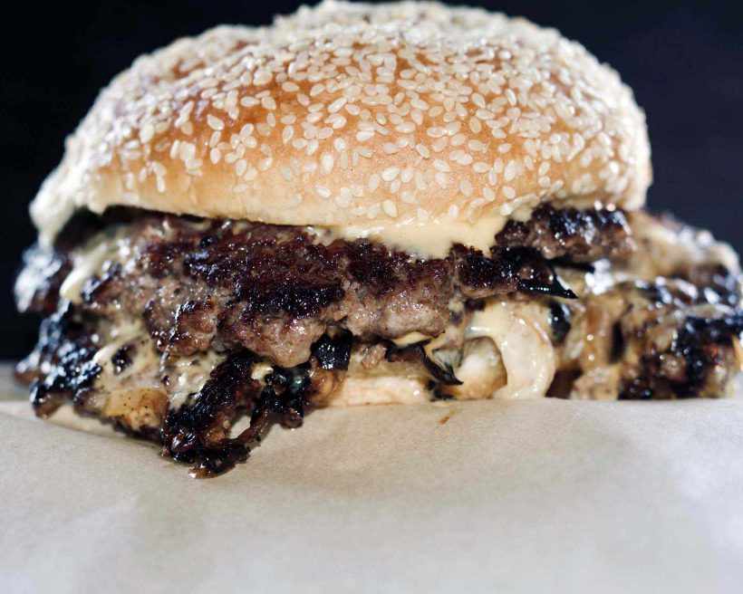 The 10 Must-Try Burgers in Los Angeles