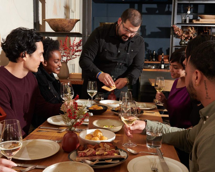 Why More and More Restaurants Are Asking for Reservation Deposits