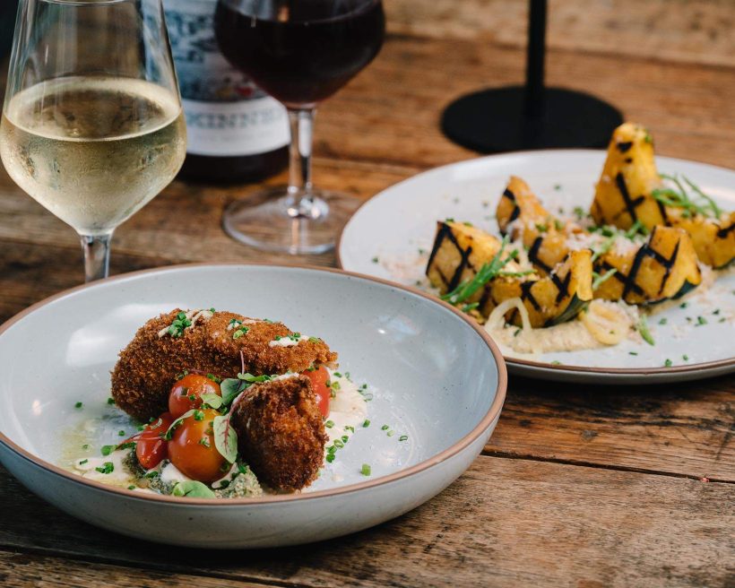12 neighborhood restaurants that Charlestonians love