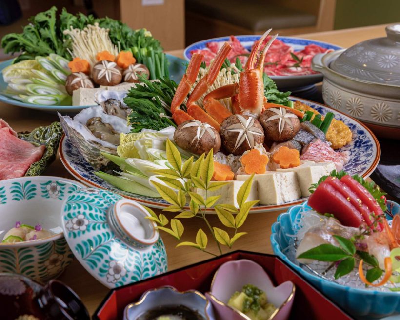 A Japanese hot pot presentation at Los Angeles restaurant Eigikutei