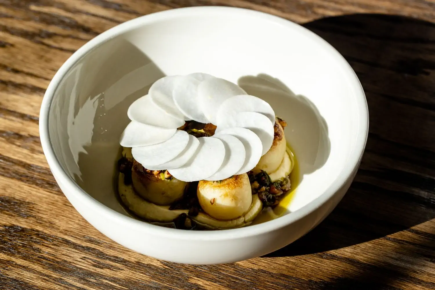 An elegantly plated food dish at New Orleans restaurant Jewel of the South
