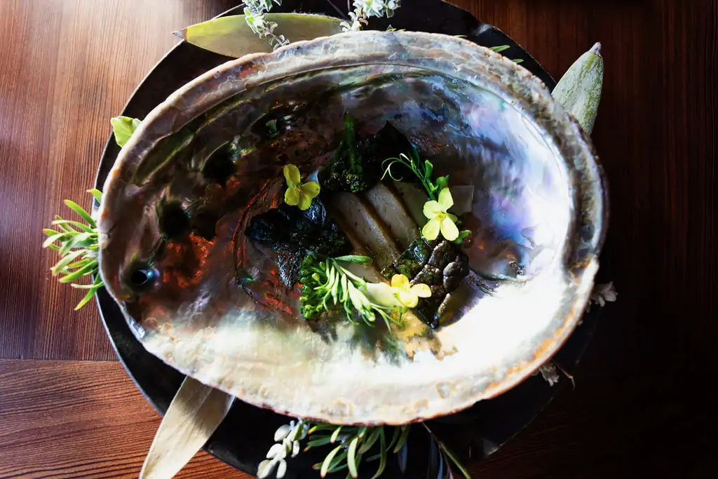 abalone-poached-in-sake-calhikari-rice-offal